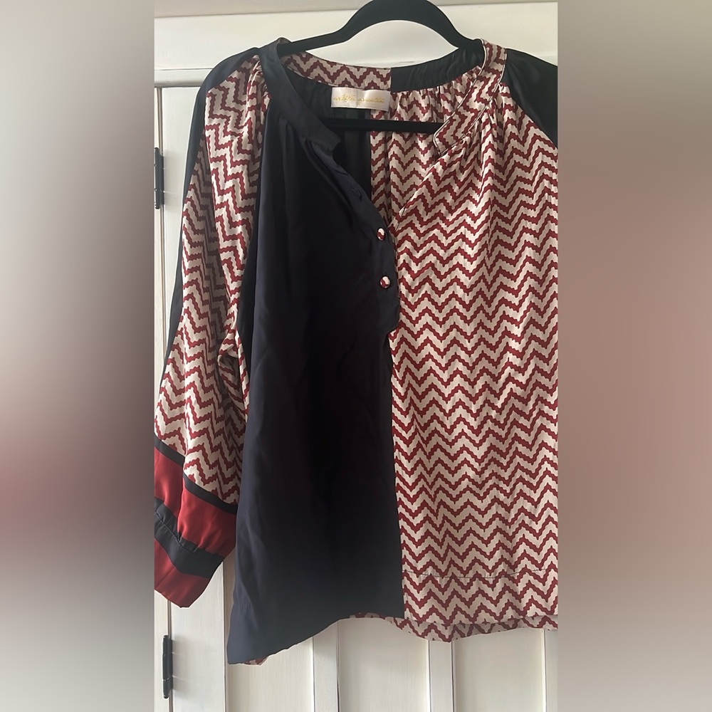 Natalie Martin Black and Red Chevron Top